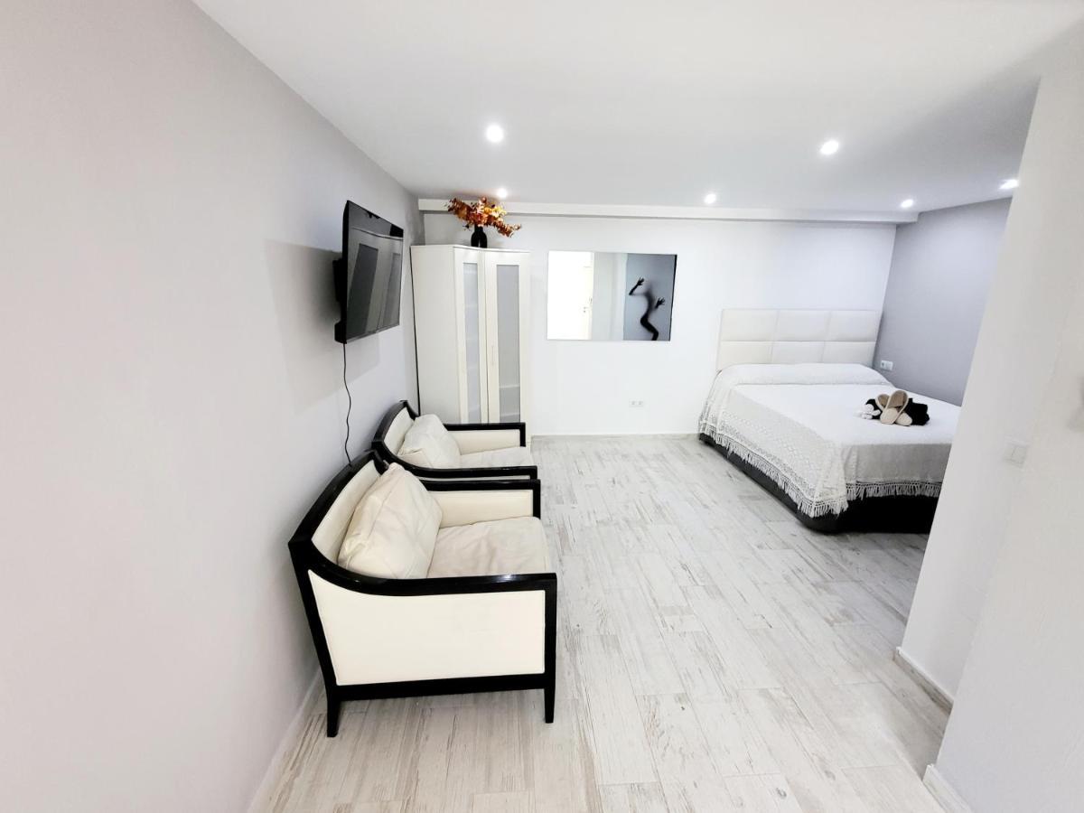 Apartamento Luminosa Y Moderna Propiedad Con Vistas Al Mar Mediterráneo A 2min