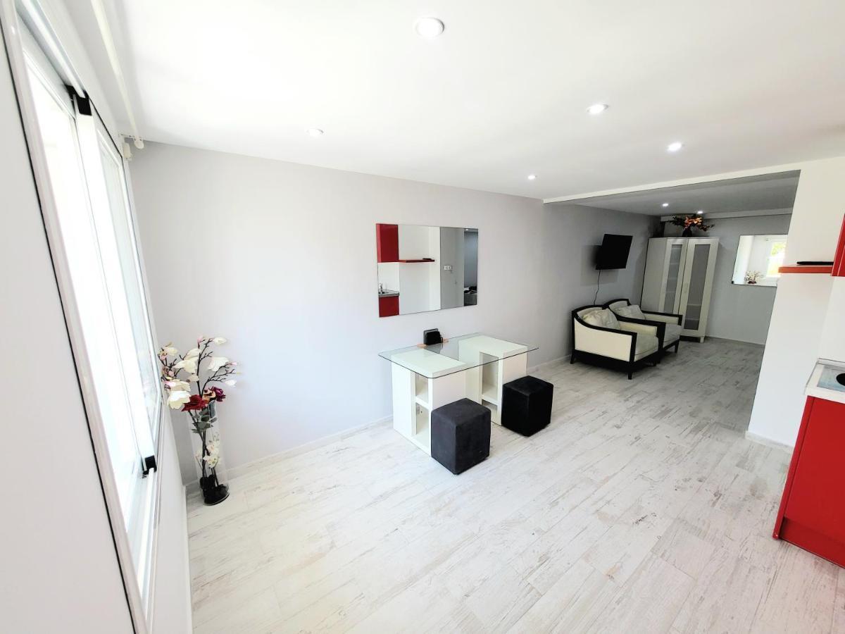 Luminosa Y Moderna Propiedad Con Vistas Al Mar Mediterráneo A 2min Apartamento *